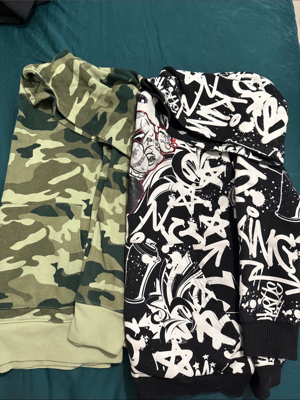 Kids Camo & Graffiti Print Hoodie Set - Green & Black